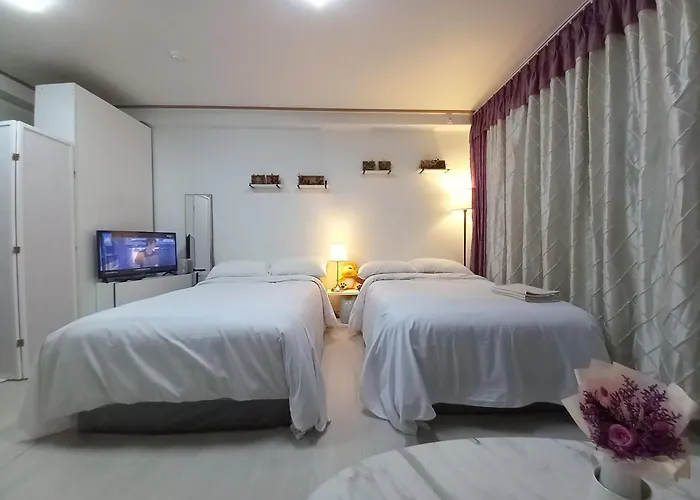 Villa H House